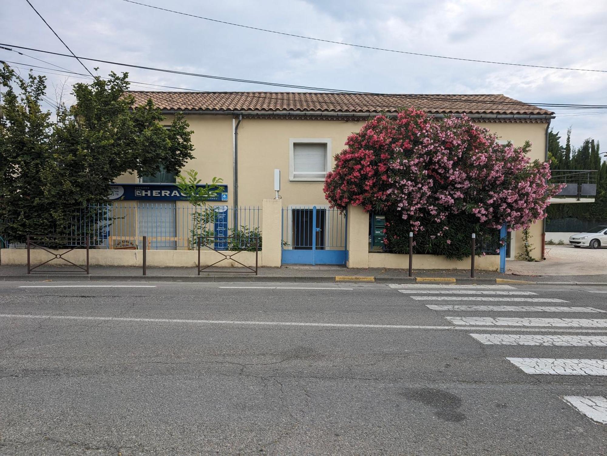 L'Instant Sorgue Lägenhet LʼIsle-sur-la-Sorgue Exteriör bild